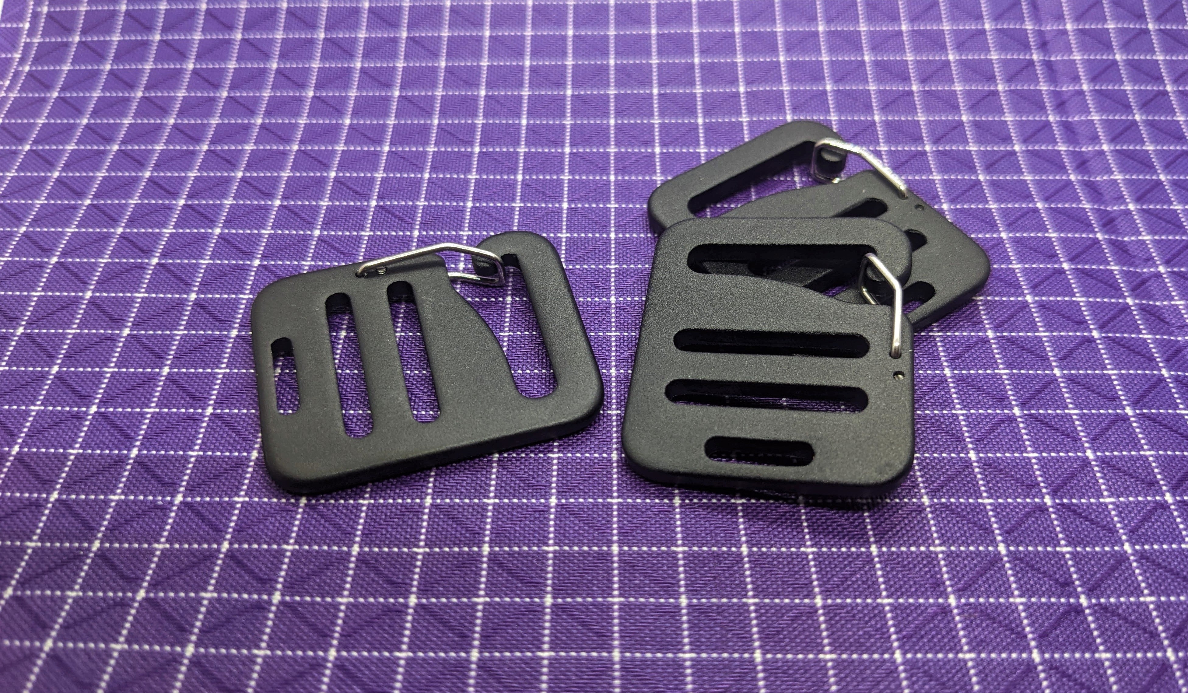 Voyager Dual Hook/ Spring