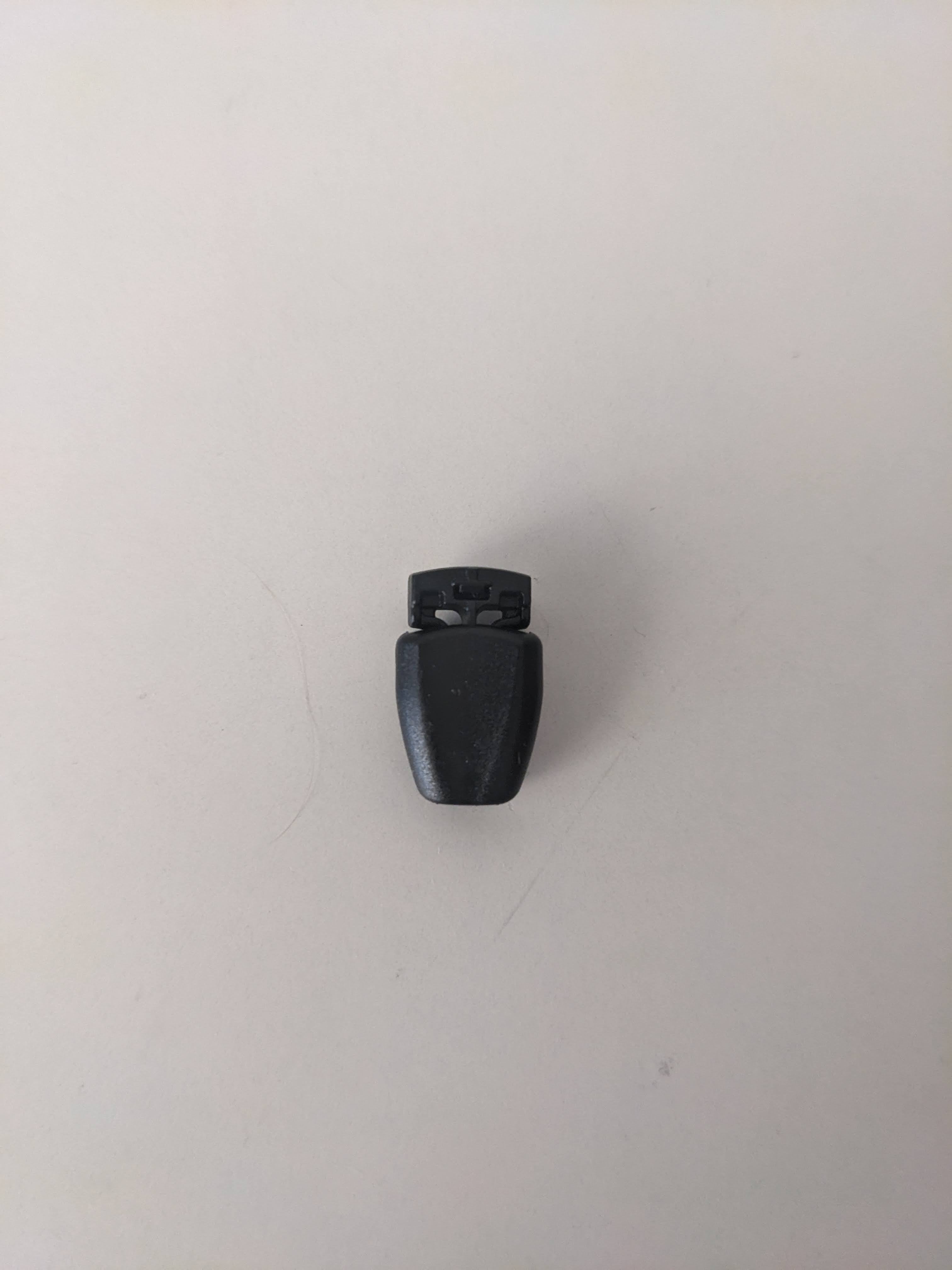 Zip Puller Clip - Recycled