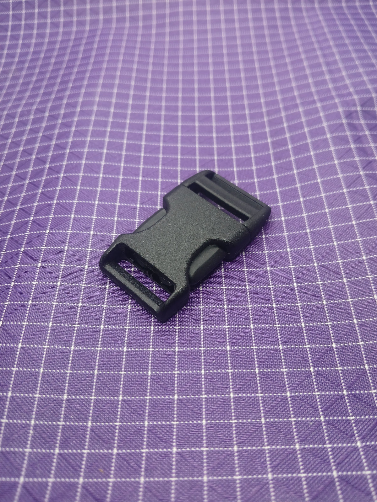Stealth Side Squeeze Single Adjust Buckle