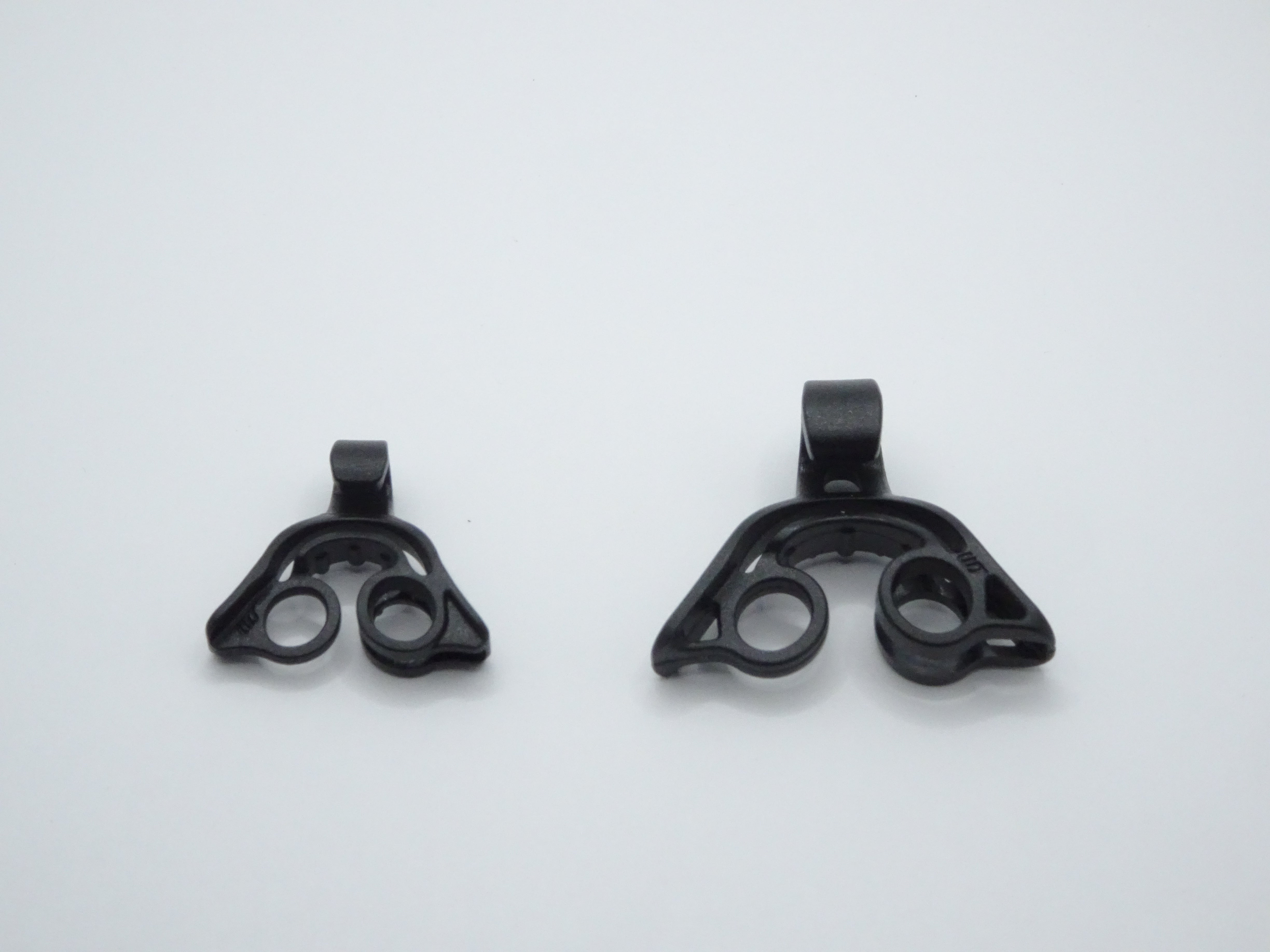 Squeeze Hook - Recycled