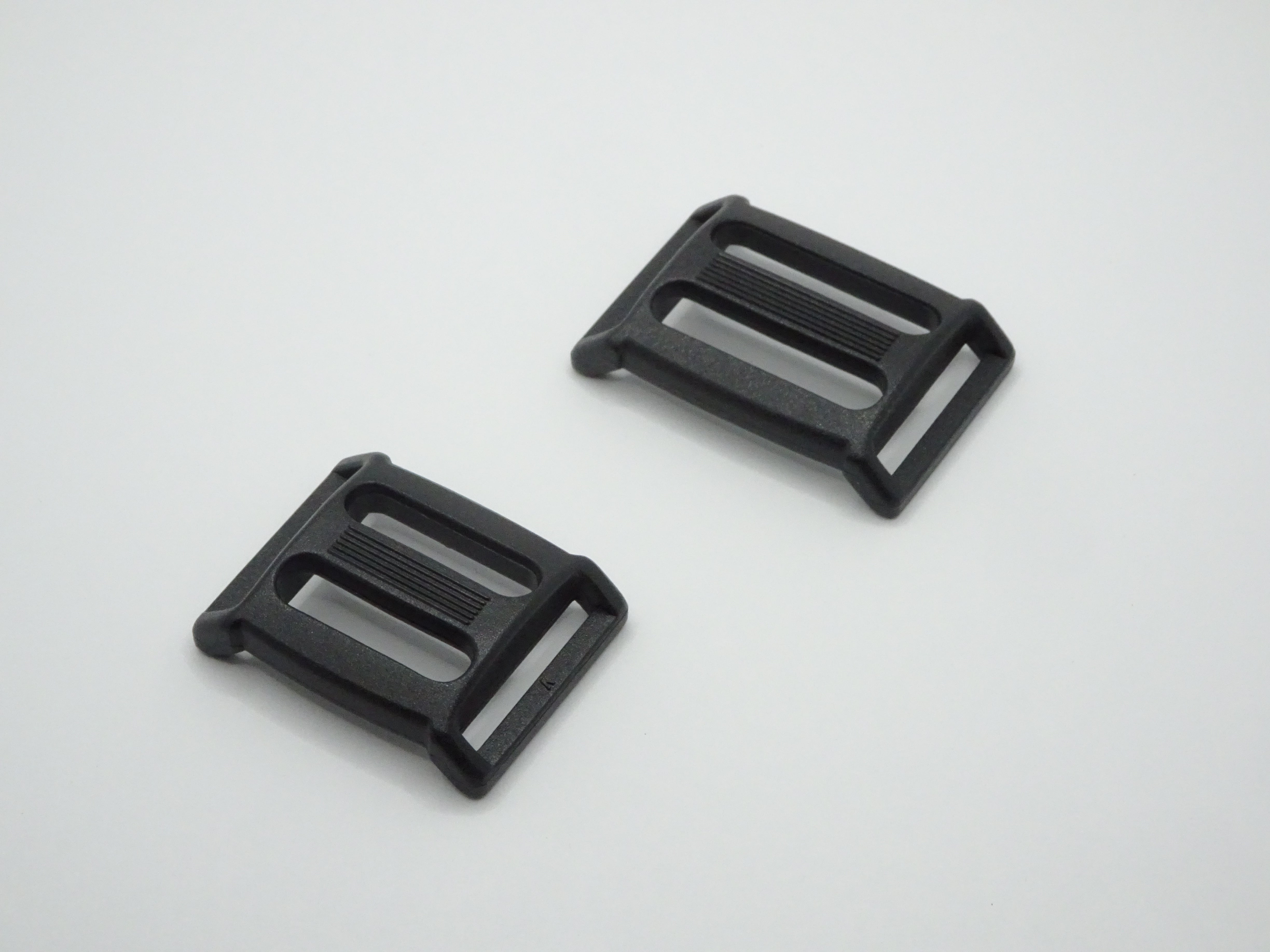 DTQ - Sternum Triglide Adjuster