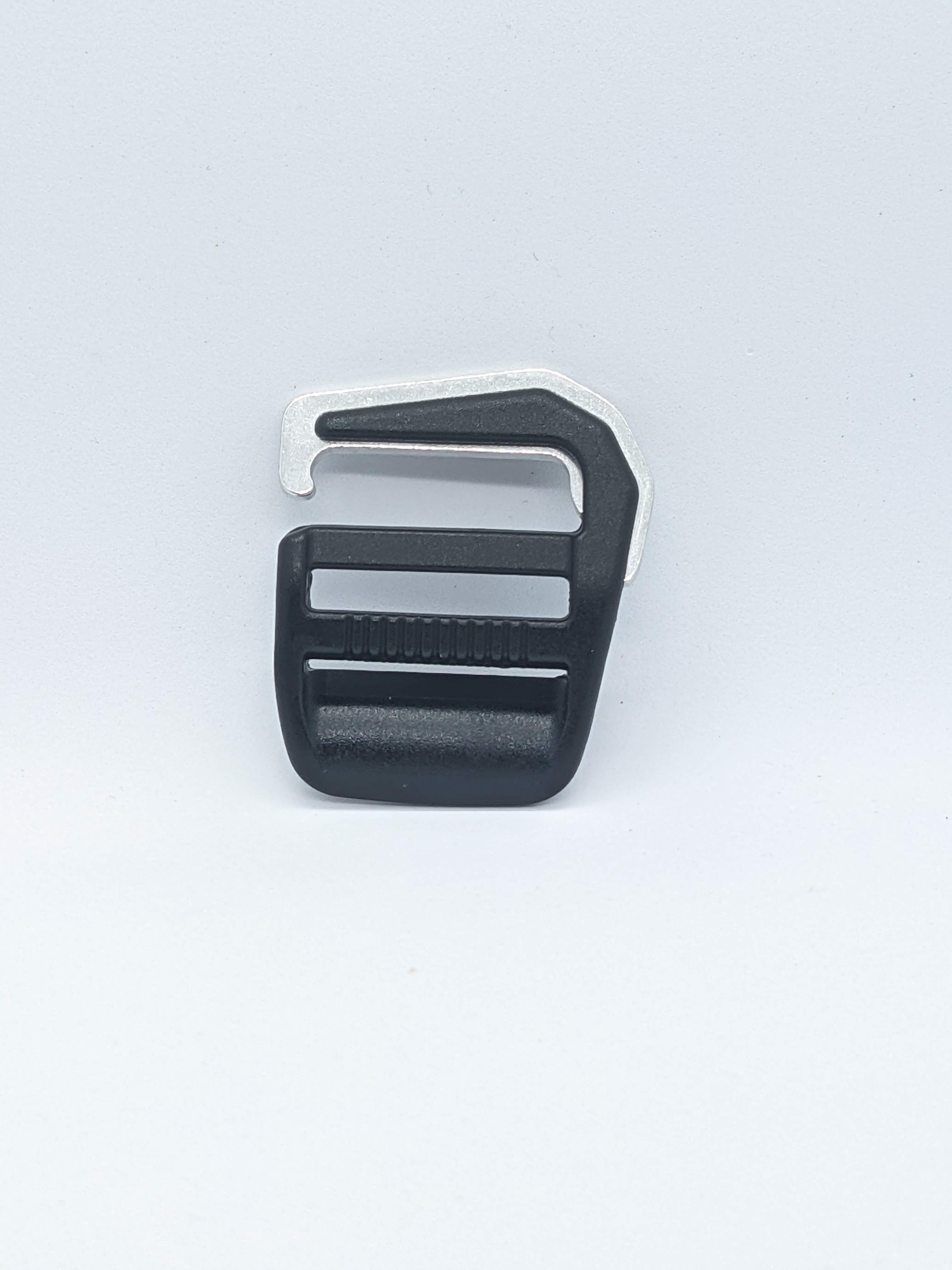 Aluminum G-Hook Buckle | Mozet Supplies | Woojin Plastics