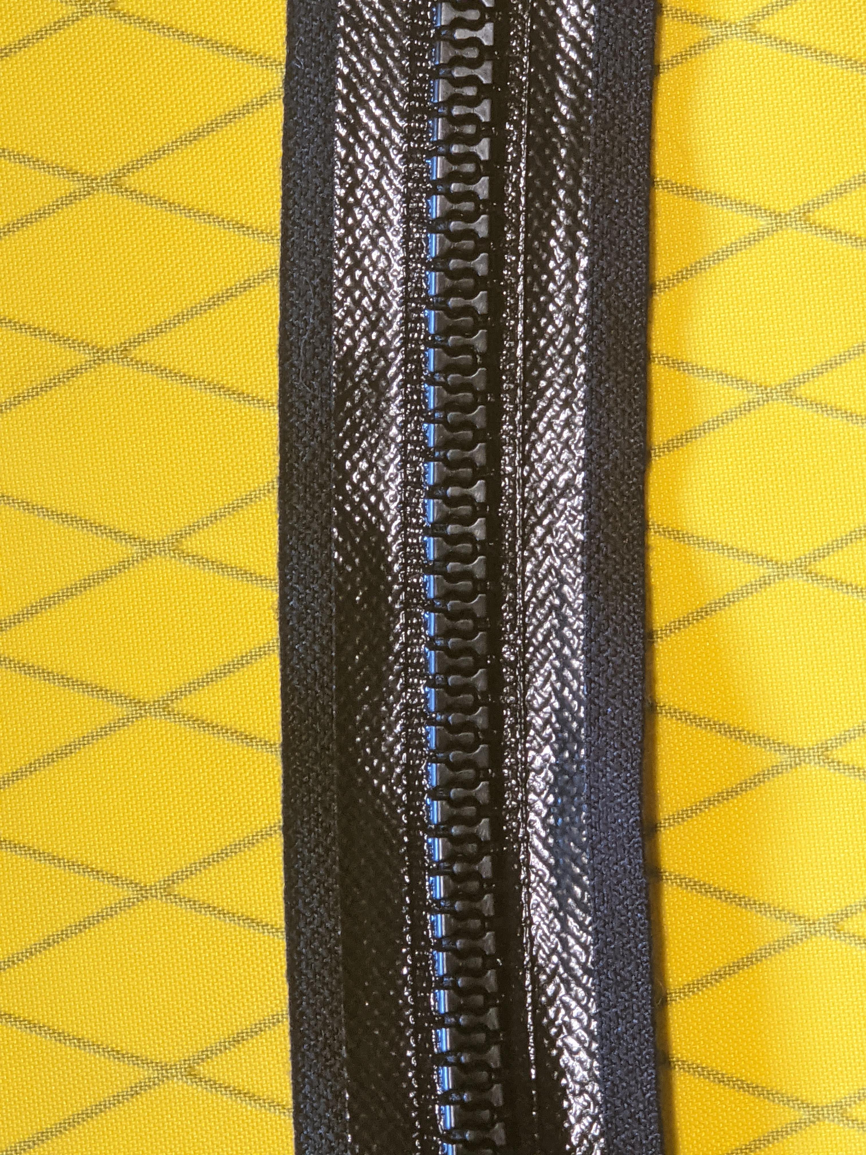 Paskal Molded Tooth Zipper & Sliders